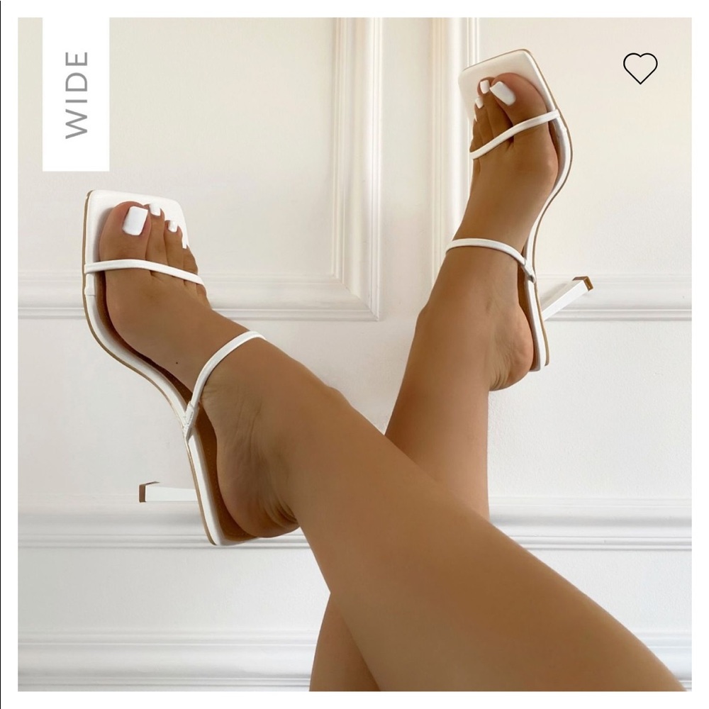 MAKAYLA WIDE WHITE TWO PART STRAP STILETTO MULES